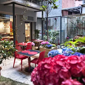 2* מלון Nuru Ziya Residences